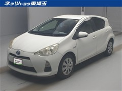 トヨタ アクア S
