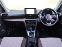 ヤリスクロス ハイブリッド Z