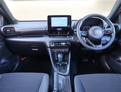 ヤリス ハイブリッド Z