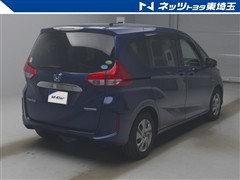 フリード ハイブリッド G