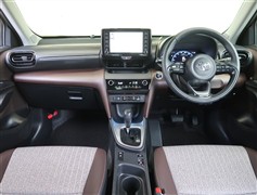 ヤリスクロス Z