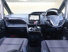 ヴォクシー ZS