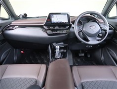 C-HR ハイブリッド G