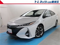 トヨタ プリウス PHEV A