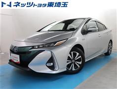 トヨタ プリウスPHEV S セ-フティプラ