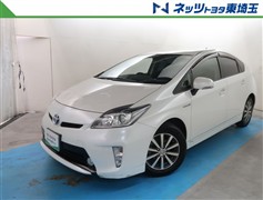 プリウス S