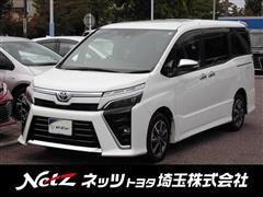 トヨタ　ヴォクシー ZS キラメキ3