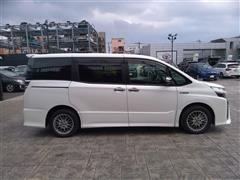 ヴォクシーHV ZS キラメキ