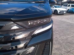 ヴェルファイアHVエグゼクティブ