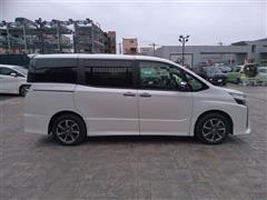 ヴォクシー ZS キラメキ3