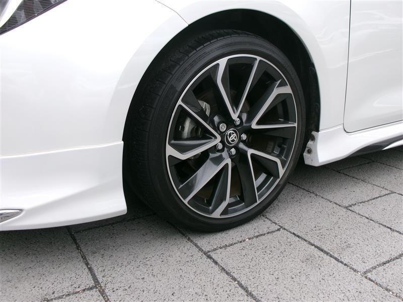 カローラスポーツ HV G Z（434026108413）の中古車 | トヨタ認定中古車