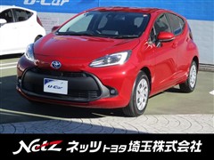 トヨタ アクア X