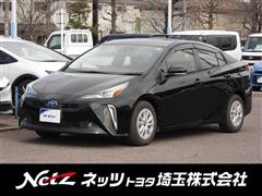 トヨタ プリウス S セーフティプラス2