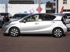 アクア S スタイルブラック