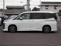 ヴォクシー ハイブリッド S-Z