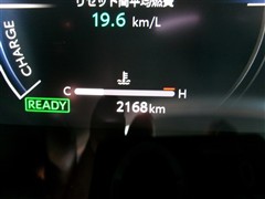 カローラツーリング HV WxB