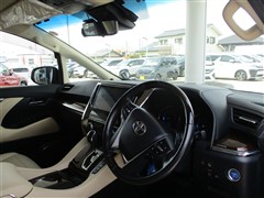 ヴェルファイアハイブリッド V