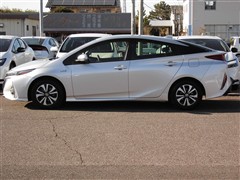 プリウスPHV Sナビパッケージ