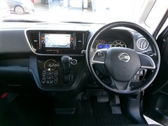 デイズルークス HS XG-PKG