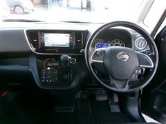 デイズルークス HS XG-PKG