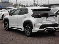 ヤリスクロス HV Z