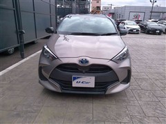 ヤリス ハイブリッド G