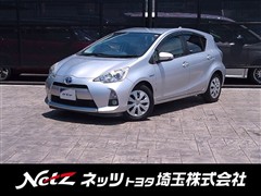 トヨタ アクア S