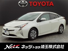 プリウス A