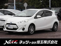 トヨタ アクア G