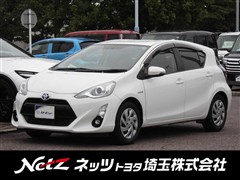 トヨタ アクア G