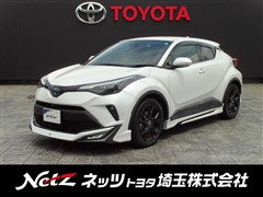 トヨタ C-HR HV Gモードネロセーフ+2