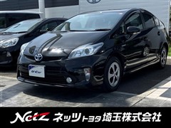 プリウス S