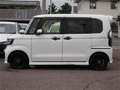 N-BOX カスタムG LターボHS