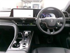 クラウン スポーツ Z