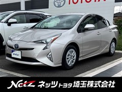 トヨタ プリウス S セーフティプラス