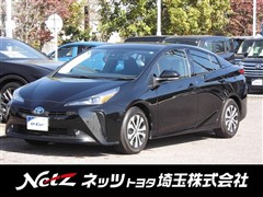 トヨタ プリウス A