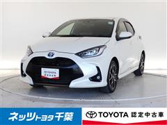 トヨタ　ヤリス HV Z