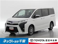 トヨタ　ヴォクシー HV ZS キラメキ2