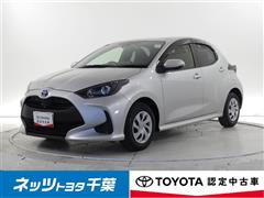 トヨタ ヤリス HV X