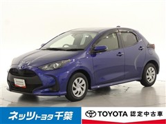 トヨタ　ヤリス HEV G
