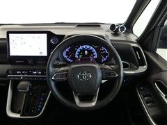 ヴォクシー HEV S-Z