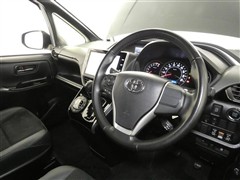 ヴォクシー ZSキラメキ3