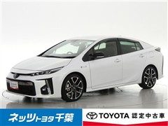 トヨタ　プリウスPHEV S GRスポーツ