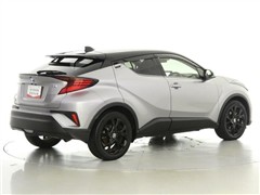C-HR HEV Gモードネロセーフ+