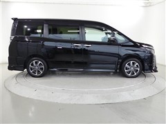 ヴォクシー ZSキラメキ3