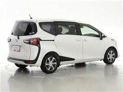 シエンタ ファンベース G クエロ