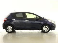 ヴィッツ Fセーフティエディション3