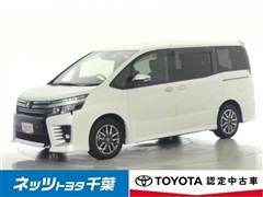 トヨタ　ヴォクシー ZSキラメキ2