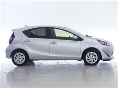 アクア S スタイルブラック