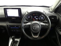 ヤリスクロス G